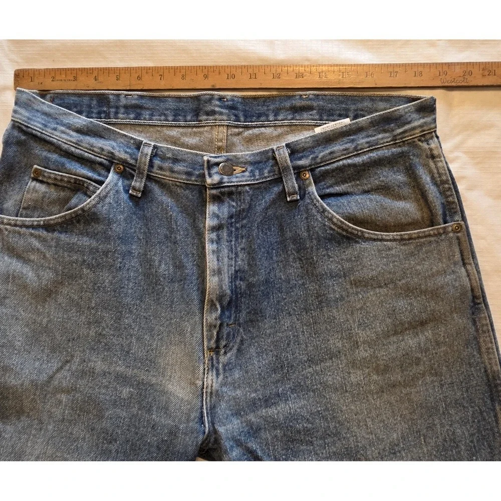Wrangler Regular Fit Jeans Mens 36x30 Blue Medium Wash heritage Western Workwear
